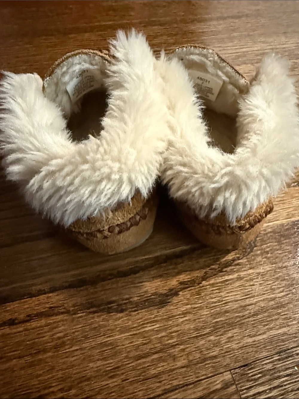 Minnetonka Kids Chestnut Faux-Suede Moccasins with Cream Lining